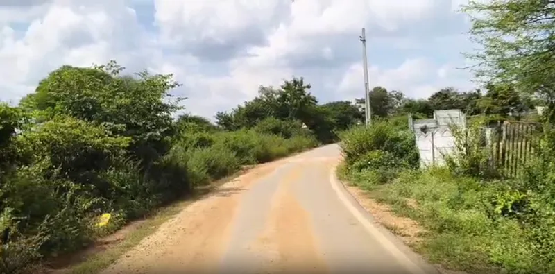 Outright 20 Acres 22 Guntas - Maheswaram