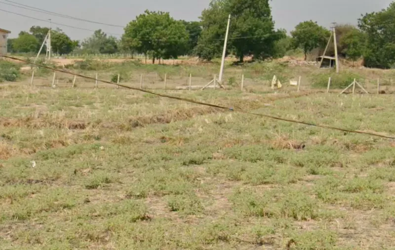 Outright 1 Acre 30 Guntas - Velmula photo 2