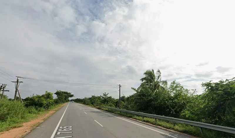 Outright 10 Acres 30.56 Guntas - Kandukur