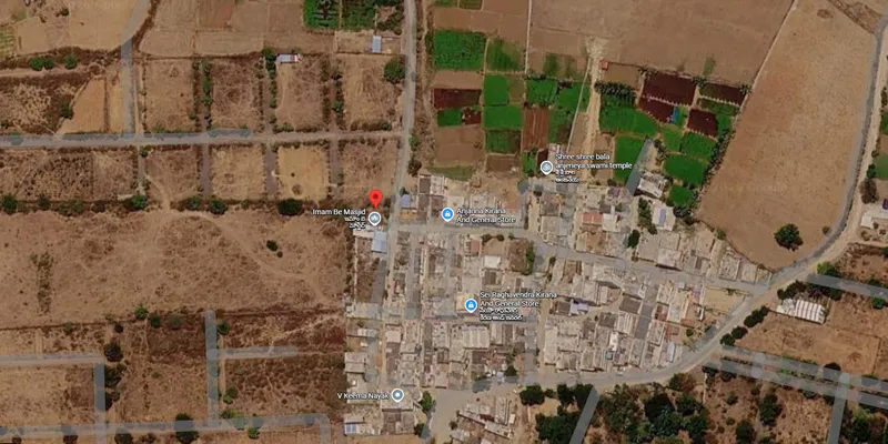 Outright 4 Acres 31 Guntas - Mohabatnagar photo 1