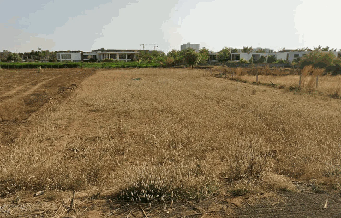 Outright 18 Acres - Mokila