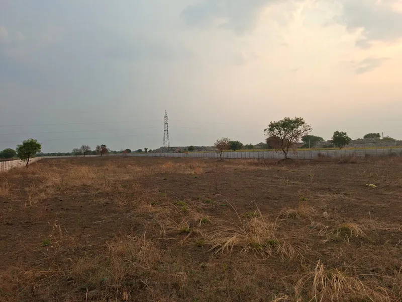 Outright 3 Acres 28 Guntas - Cheriyal photo 2