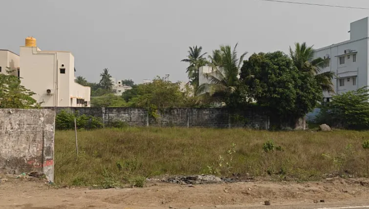 Outright 0.655 Acres - Varadharajapuram photo 1