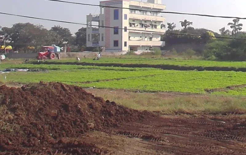 Outright 6 Acres 14 Guntas - Balapur photo 2