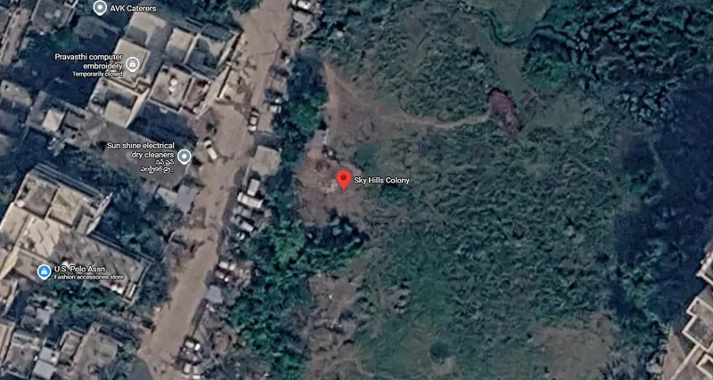 Outright 3 Acres 17 Guntas - Shaikpet photo 2