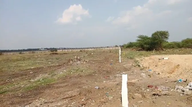 Outright 4 Acres 39 Guntas - Annaram (Ct) photo 2